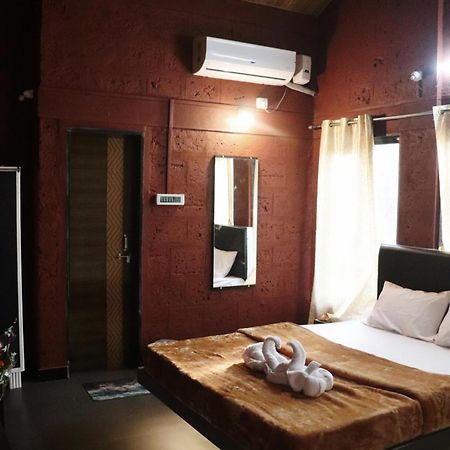 Satyaprabha Cottage Rooms Kudal  Exterior photo