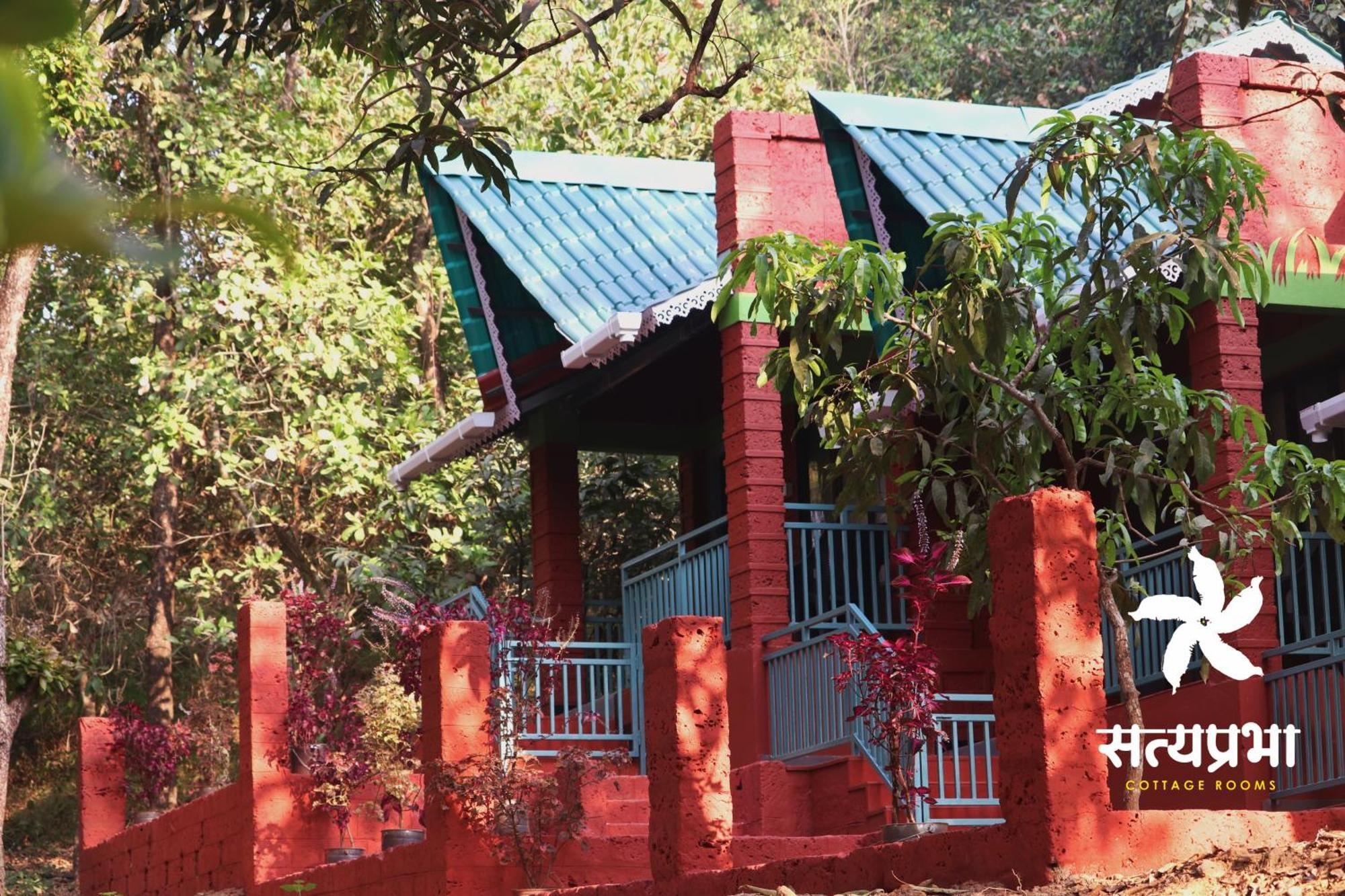 Satyaprabha Cottage Rooms Kudal  Exterior photo