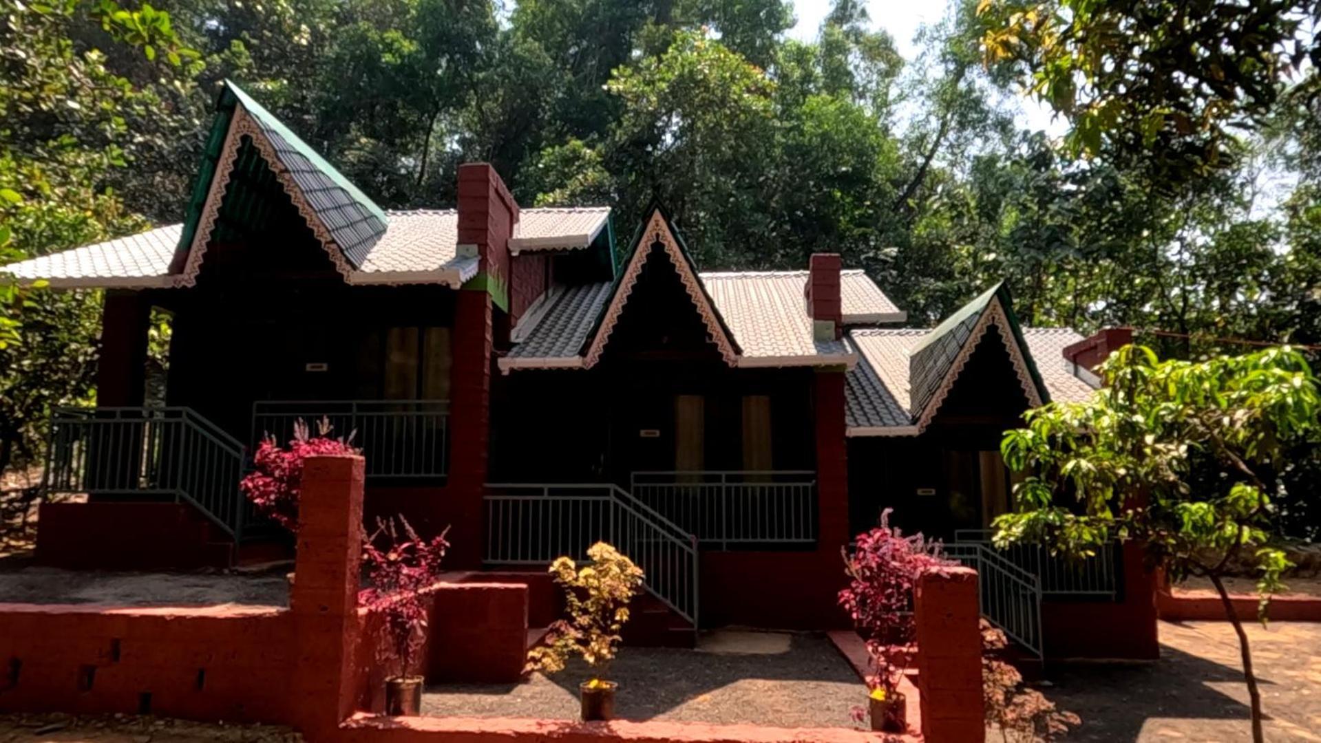 Satyaprabha Cottage Rooms Kudal  Exterior photo